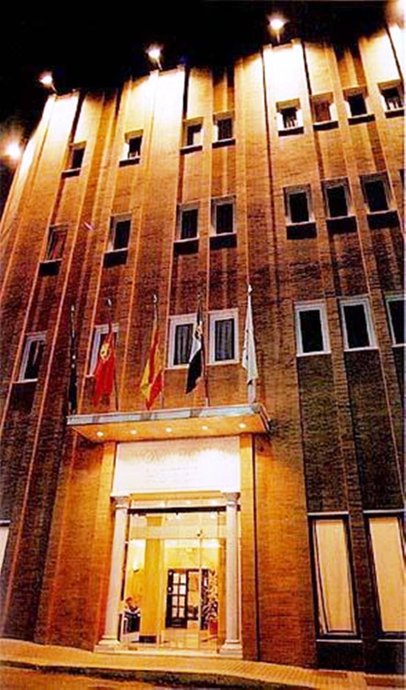 Hotel Nova Roma à Mérida Extérieur photo